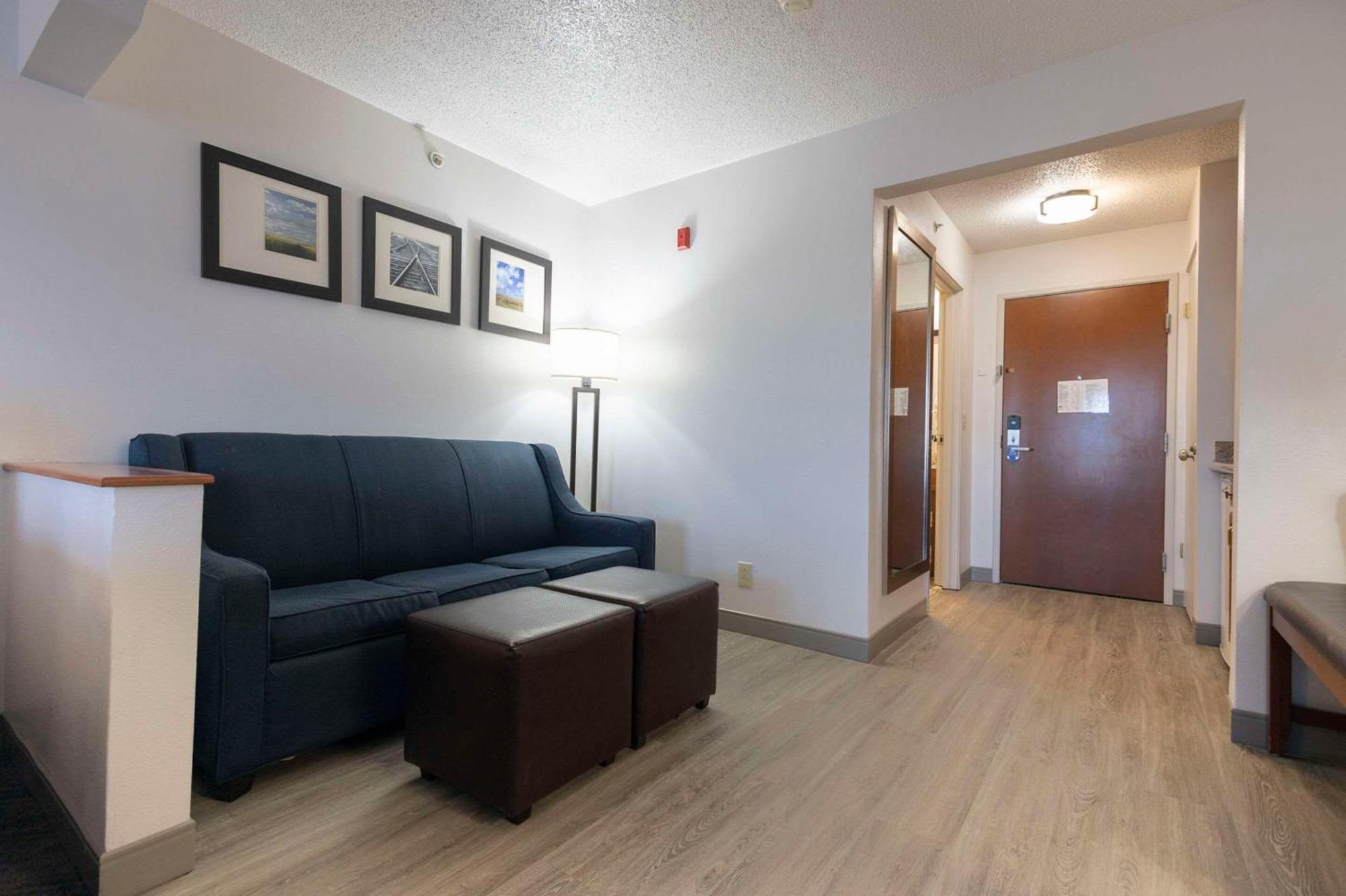 Comfort Suites Спрингфилд Экстерьер фото
