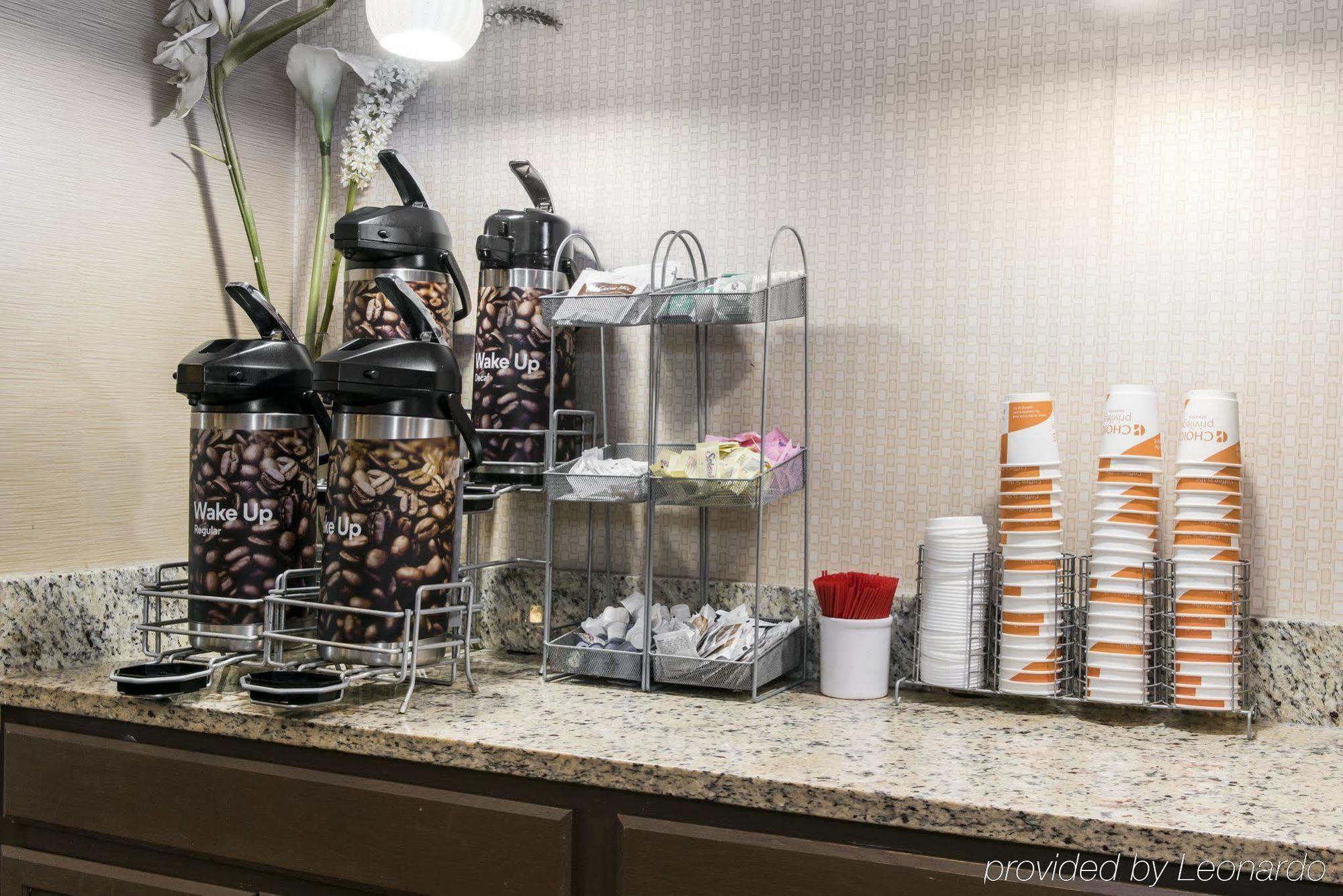 Comfort Suites Спрингфилд Экстерьер фото